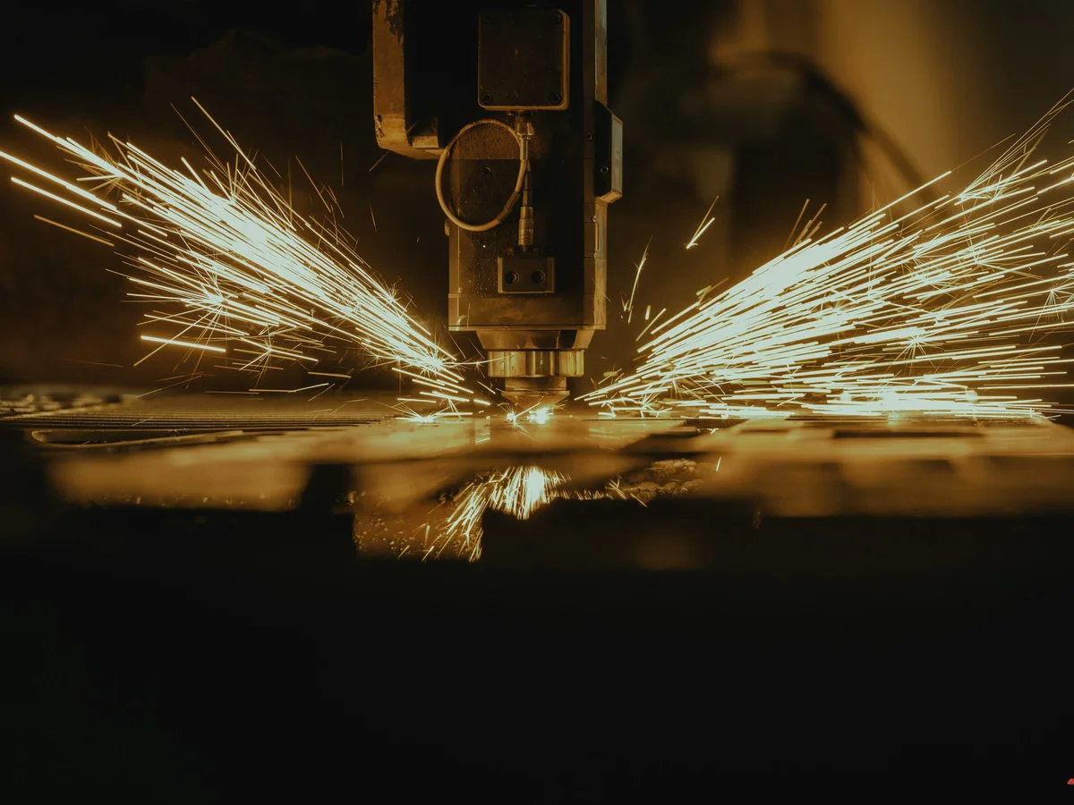 Cắt laser